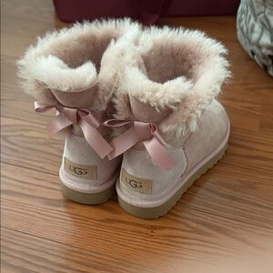 Light pink UGG Boots with Bows